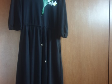 Selling: Spring dress