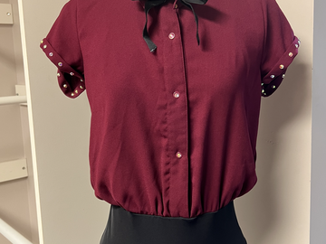 Purchase with online payment: Large Group Musical Theater/Novelty Costumes
