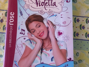 Vente avec paiement en ligne: Violetta - Dans mon monde