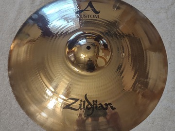 Selling with online payment: Zildjian A Custom 19" Medium Crash Cymbal