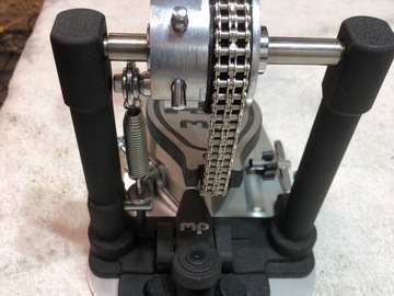 Selling with online payment: DW9000 Single pedal
