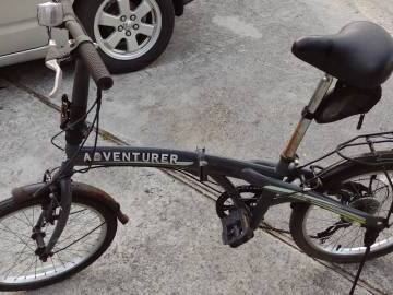 Selling: Folding 6 speed bike