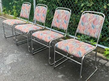 Vendre un article: 7 chaises chromées vintage