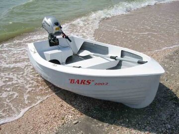 Виробники: Пластиковий човен непотоплюваний БАРС 220
