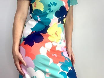 Selling: Vibrant Floral Day Dress