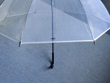 Ilmoitus: Sateenvarjo