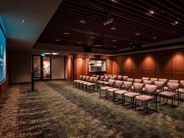 Book a meeting: The Terrace l A dynamic space for corporate functions.