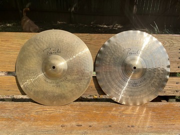 Selling with online payment: $285 OBO Paiste 14" Signature Sound Edge Hi Hats 1049 & 1090 g