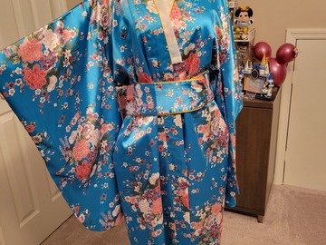 Selling with online payment: Blue Floral Yukata Cosplay