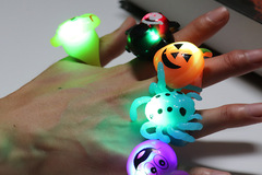Buy Now: 120pcs Halloween Party Finger led Glow Toys Skull Pumpkin Ring