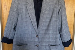 Selling: Plaid Blazer