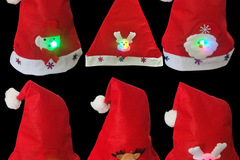Comprar ahora: 100pcs Christmas decoration luminous decal hat Led lamp red hat
