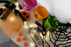 Rent per night (24 hour rental): Halloween Party Decorations