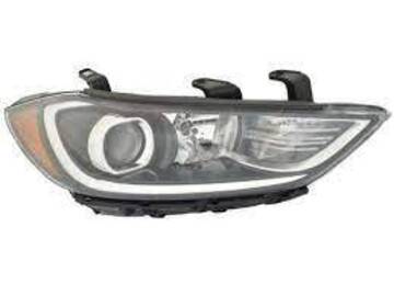 Selling with online payment: 2017 to 2018 Hyundai Elantra Sedan HEAD LAMP RH HALOGEN W/DRL HQ