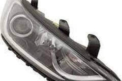Selling with online payment: 2017 to 2018 Hyundai Elantra Sedan HEAD LAMP RH HID W/ADAPTIVE HQ