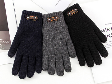 Liquidation & Wholesale Lot: 30 Pairs of Winter Thick Warm Knit Touch Screen Men's Gloves