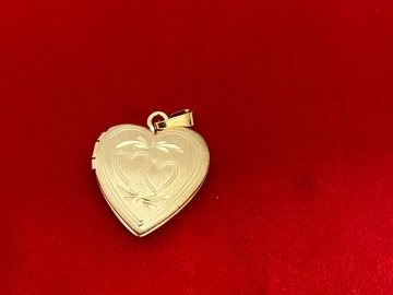 Liquidation & Wholesale Lot: 6 pcs--Genuine 14kt GOLD FILLED Heart Locket--$8.00 each
