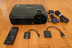 Renting out with online payment:  ViewSonic PJD5133 Projector