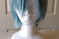 Selling with online payment: Assist Premium short wig Blue Glass