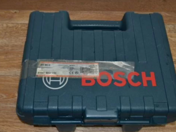 Selling: Bosch GST 90e professional electric jigsaw