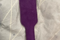 Venta: Purple and black leather paddle