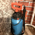 Selling: Garden pump sprayer gardena 5 liters