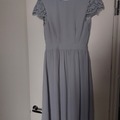Myydään (Yksityinen): Sininen mekko