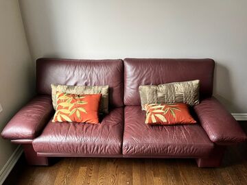 Selling: Leather couch for living room/