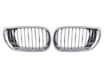 Selling with online payment: 2012-2018 BMW 3_SERIES_SEDAN_(1999- GRILLE RH CHROME/SILVER