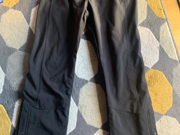 Selling with online payment: Black ski trousers, only worn once
