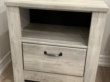Individual Seller: Night Stand