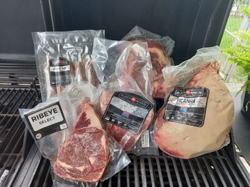 Productos: Comercializamos cortes de carne y elaboramos carnicos premium