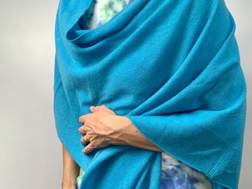 Selling: 100% Cashmere Bright Turquoise Wrap/Poncho