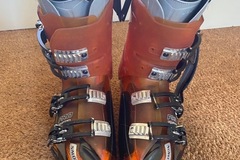Winter sports: Salamon ski boots 27/27.5 315mm