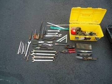 Selling: Tool box 