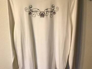 Selling: Bon Worth Top - Ivory - Size SP