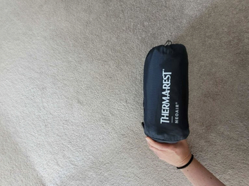 Hiring Out (per day): Thermarest NeoAir Xlite - womens