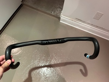 Selling with online payment: Enve Compact Road Carbon Handlebar 44cm
