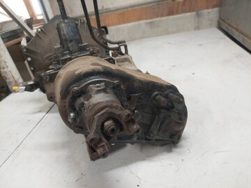 Selling without online payment: 62-80 CJ5 T176 Twin Shifter Iron Duke 4 Cyl 2.5 Dana 300