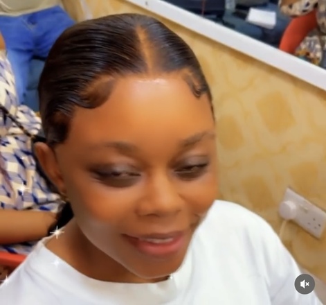 WIGS INSTALLATION AND HAIR SERVICE 