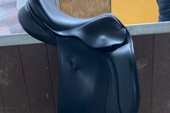 Venta: Se vende silla Queen Dressage nueva