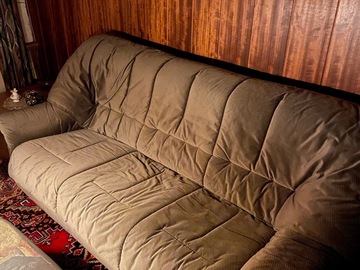 Biete Hilfe: Couch mit Sessel und Hocker