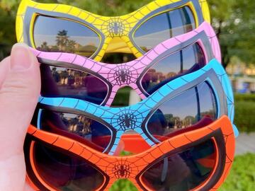 Comprar ahora: 35pcs cartoon spider-man children's sunglasses sunshade