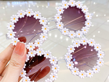 Comprar ahora: 40pcs lovely flowers children's party sunglasses visor mirror