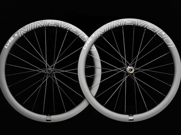 Selling with online payment: 9VELO Carbon Wheels LV45