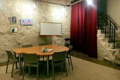 Location à la journée: Hôte Bureau – Salle de répétition – Blois – à la journée