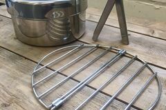 Equipment per day: Stainless Steel Cook Set (321)