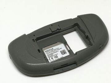 Selling with online payment: Nokia N-Gage QD, middle housing, original