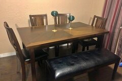 Selling with online payment: Brown 6 piece dining set - new