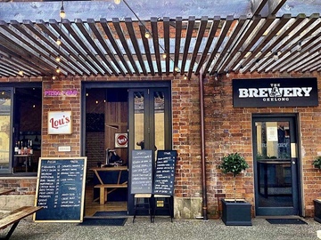 Walk-in: Fresh beer saved JUST for YOU for afterwork celebration